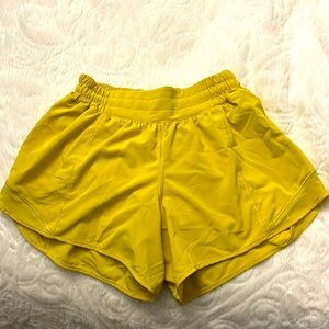 Lulu lemon, yellow, size 4, 4in hotty hot shorts